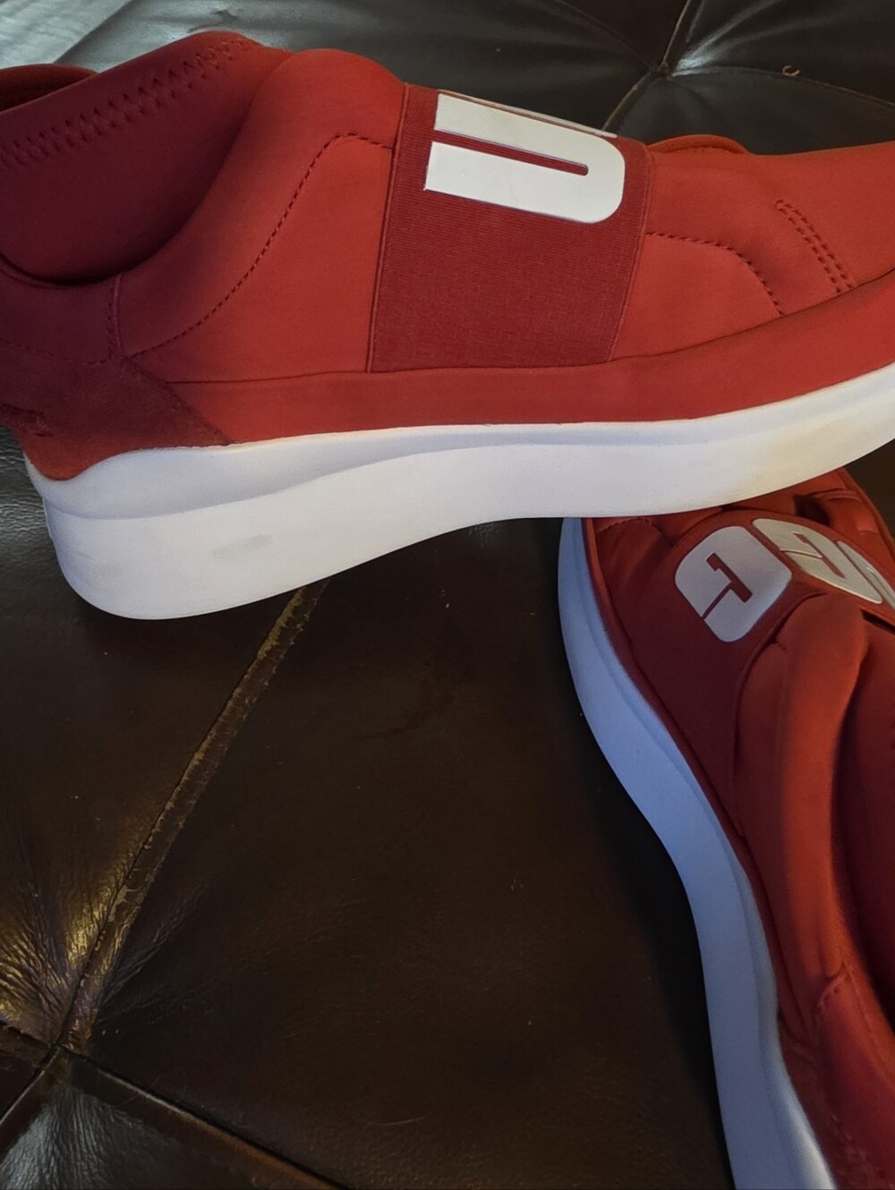 Women Uggs Red Slip-On Casual Sneakers